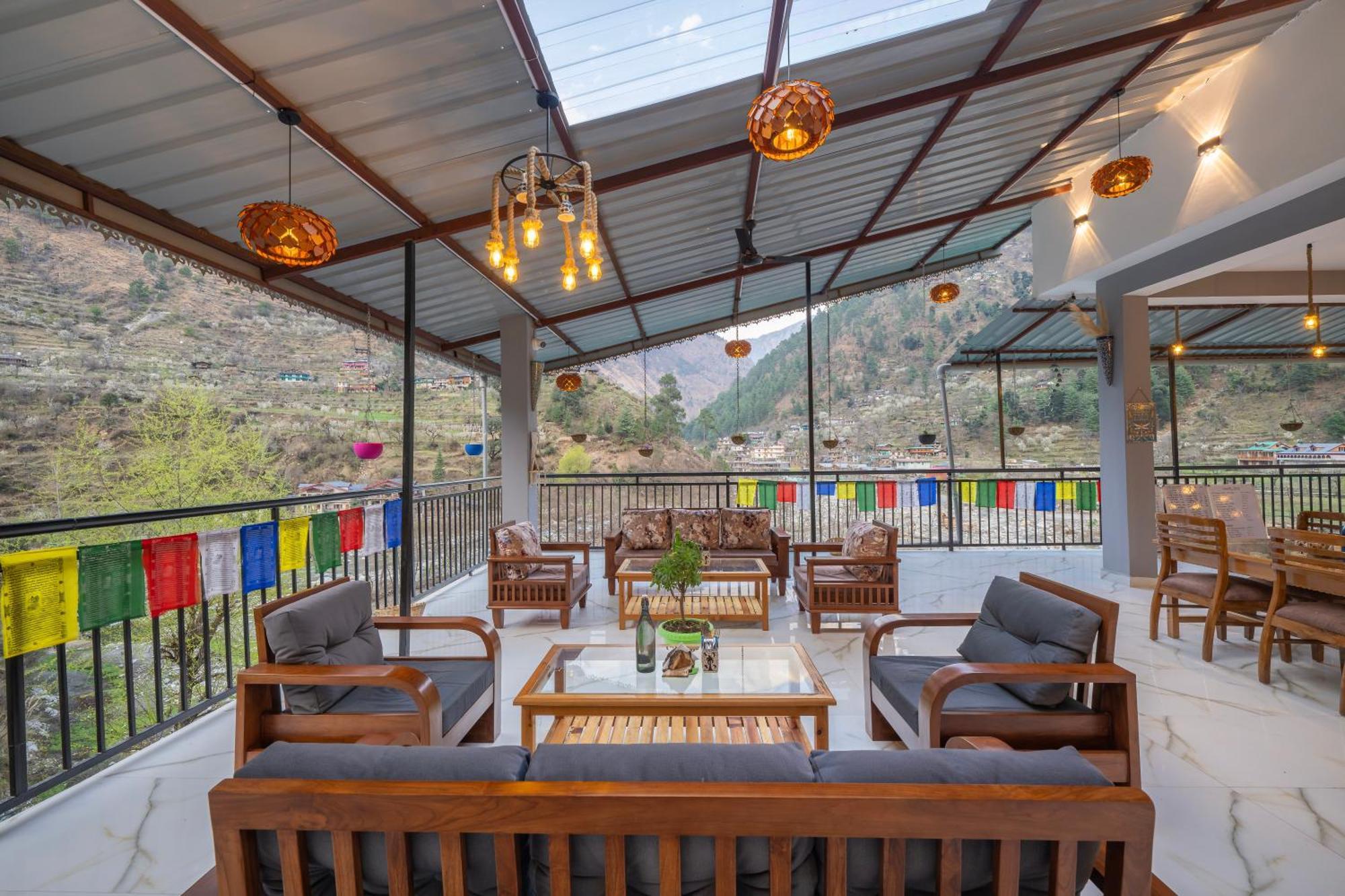 Sharda Resort-Tirthan Valley Banjār Exterior foto