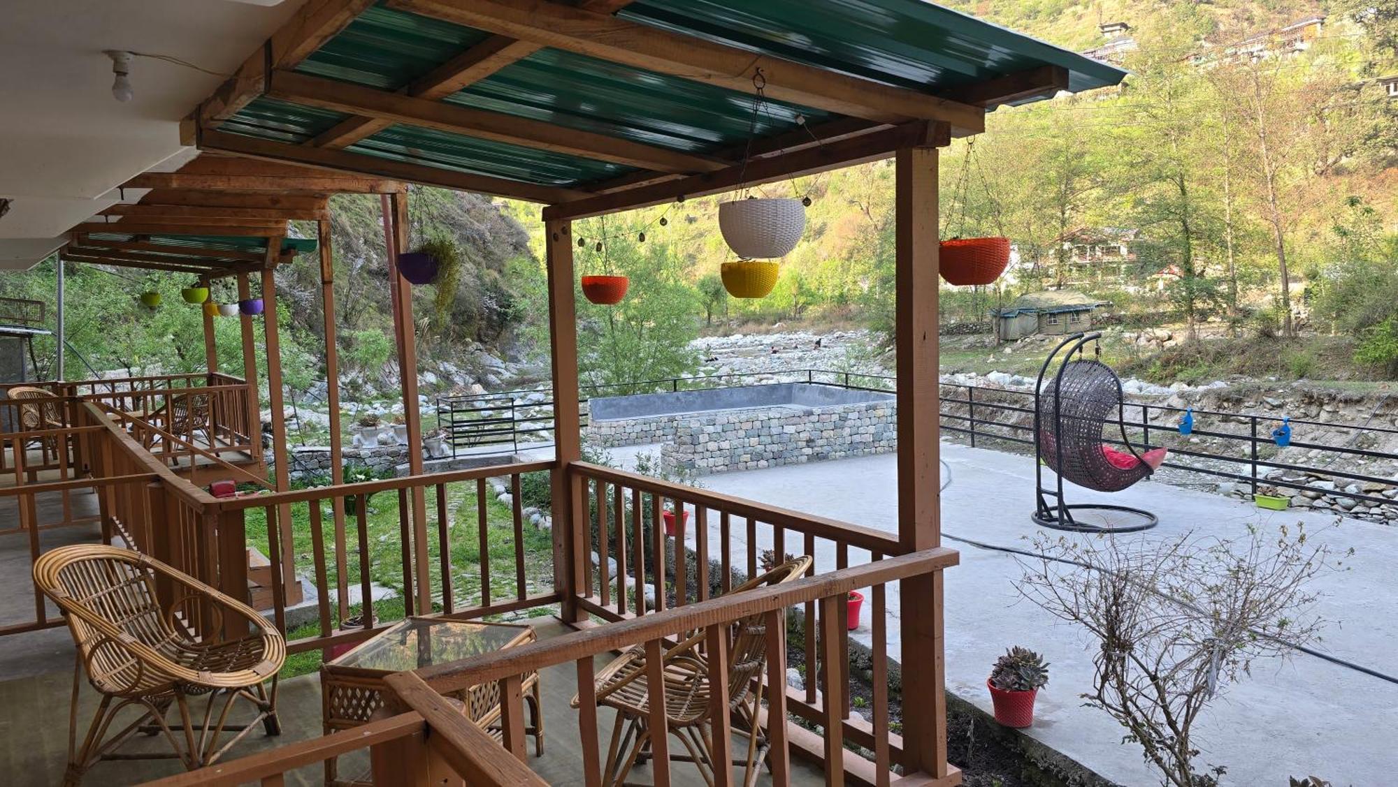 Sharda Resort-Tirthan Valley Banjār Exterior foto